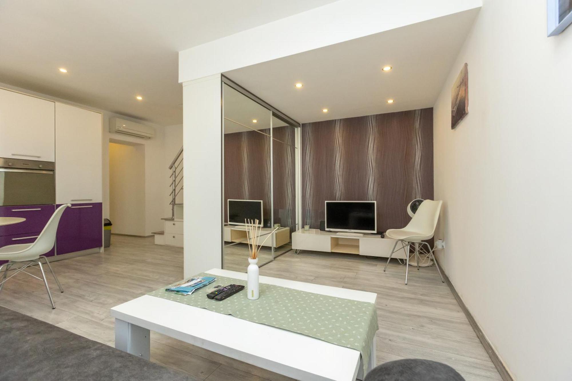 Apartment Alpha Loft 1br In Center