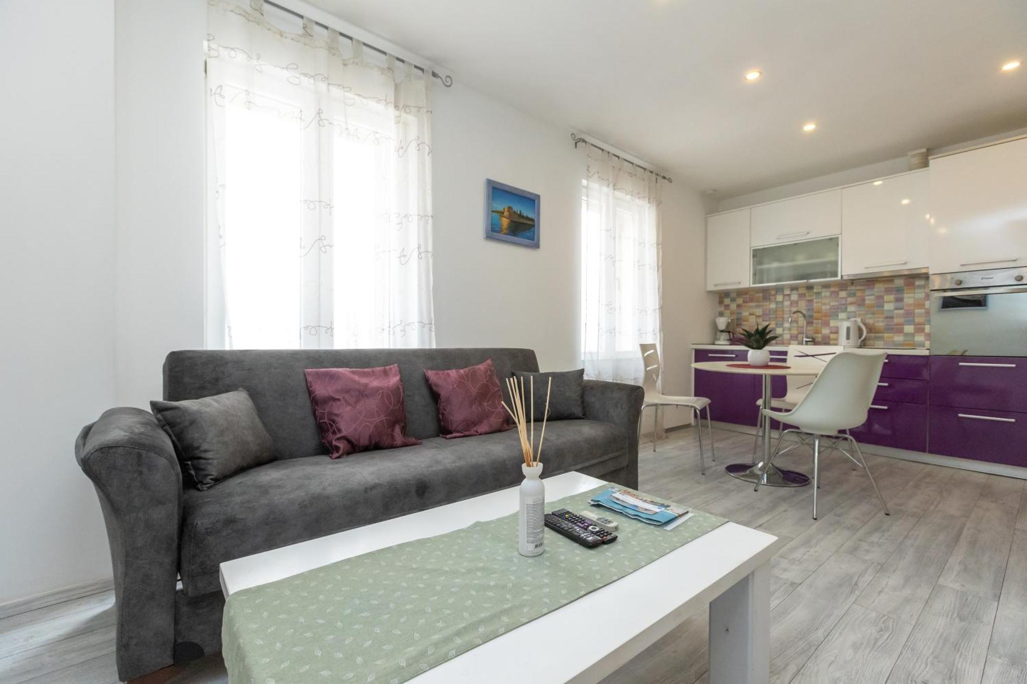Apartment Alpha Loft 1br In Center Zadar